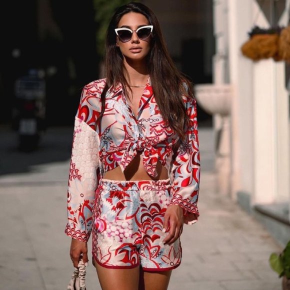 Zara 2 Pieces Printed Shirt and Scarf - Picture 2 of 16